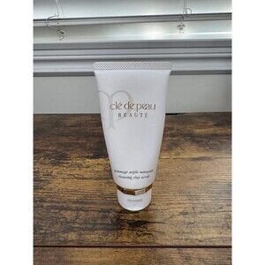 Cle de Peau Cleansing Clay Scrub